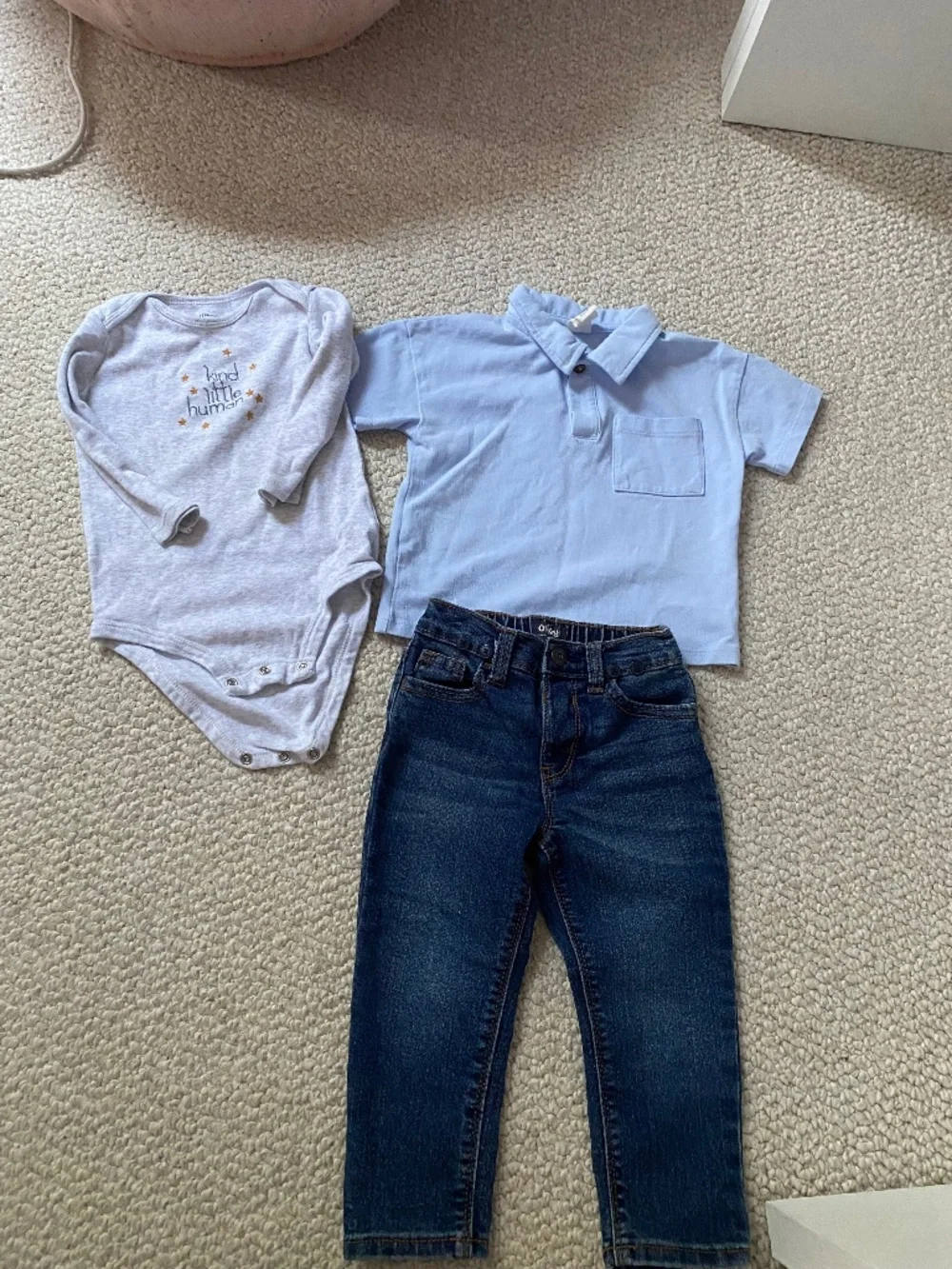 Bundle of baby clothing 18 months